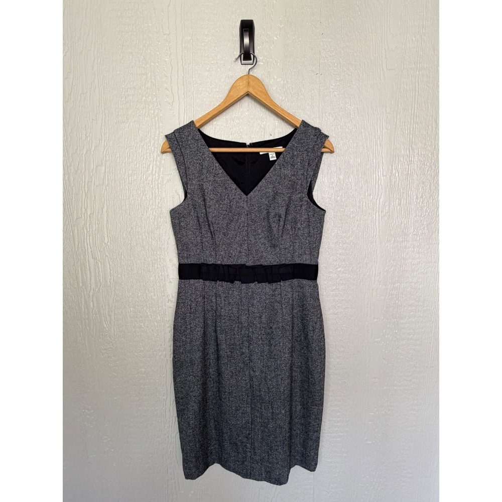 Banana Republic Gray Tweed Stretch V-Neck  Dress Size 4 Office Workwear EUC